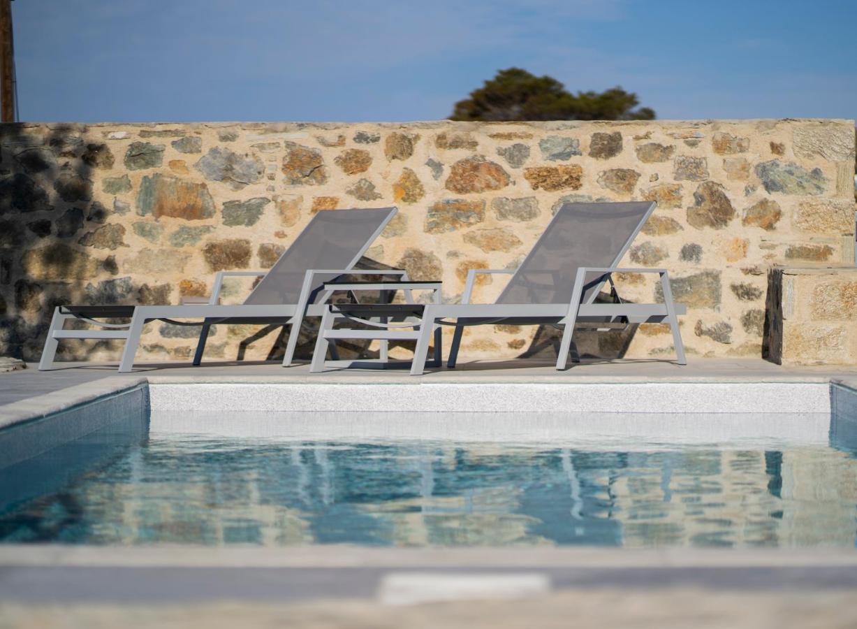 Santa Marina Syros Villa Liaropá